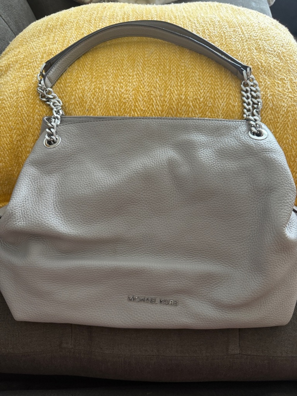 Michael Kors Pebbled Leather Chain-Handle Shoulder Bag in Light Gray